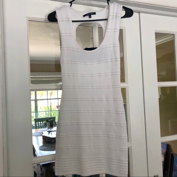 WHITE BODYCON OPEN BACK DRESS - Picture 1 of 2